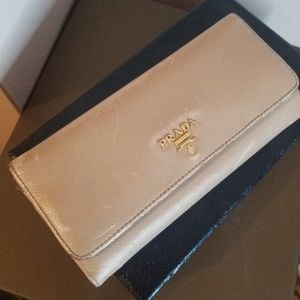 Prada wallet